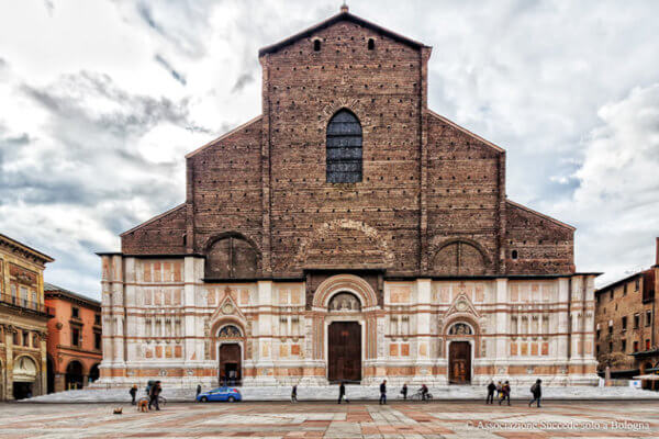basilica bologna