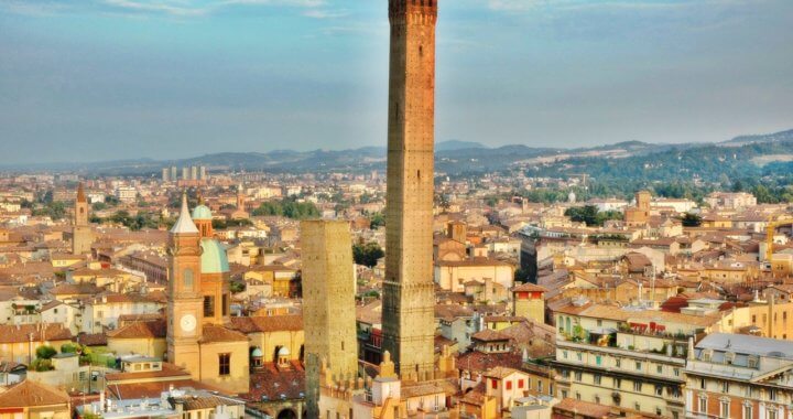 BOLOGNA, 6 THINGS TO SEE.
